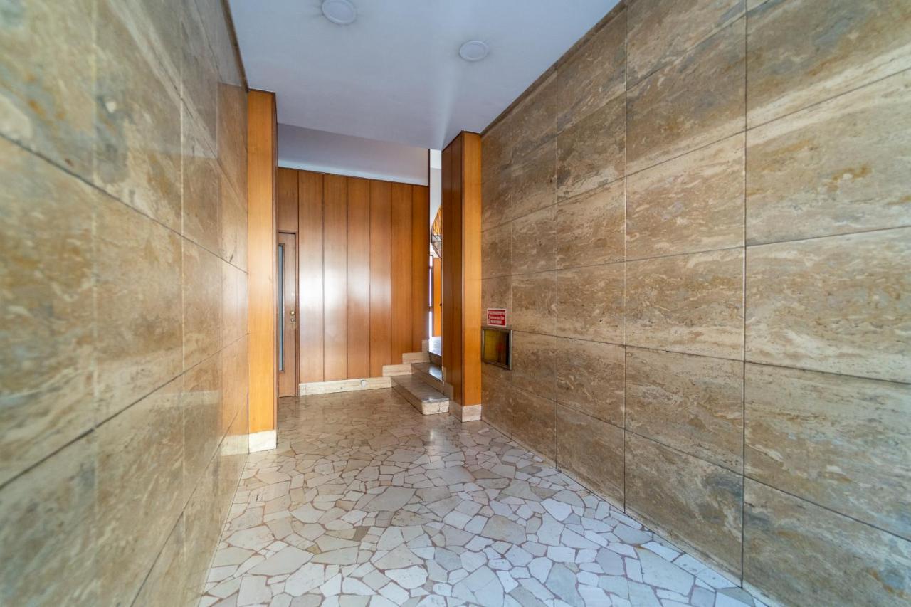 Central Maya Apartment Milan Exterior photo